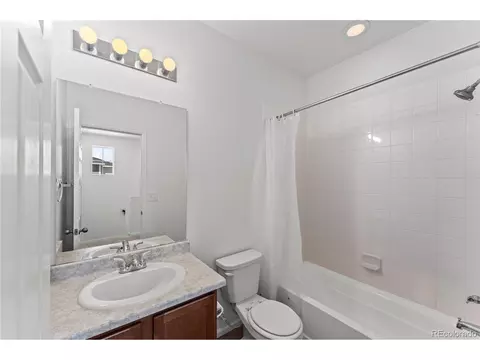 Bath - 24223 E 41st Ave, Aurora, CO 80019 photo 2 of 4