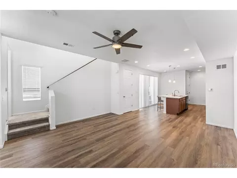 Living - 24223 E 41st Ave, Aurora, CO 80019 photo 4 of 7