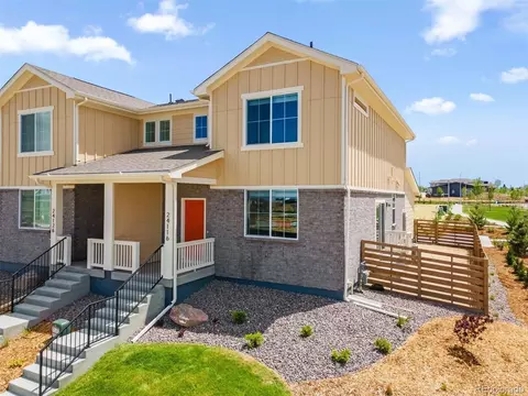 Exterior - 24116 E 53rd Dr, Aurora, CO 80019 photo 4 of 8