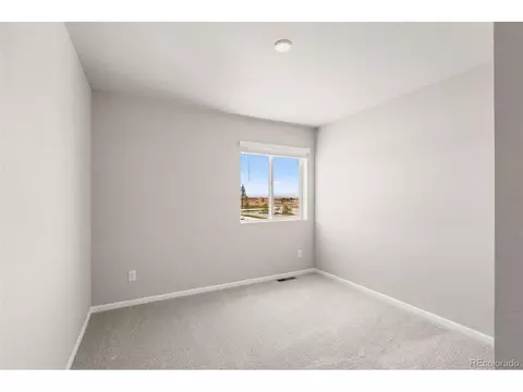 Bedroom - 24116 E 53rd Dr, Aurora, CO 80019 photo 4 of 8