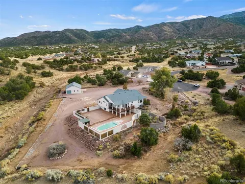 10 Cedar Ridge Ct, Canon City, CO 81212