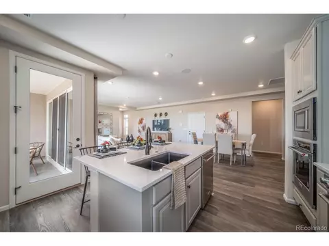 21937 E 51st Dr, Aurora, CO 80019 photo 4