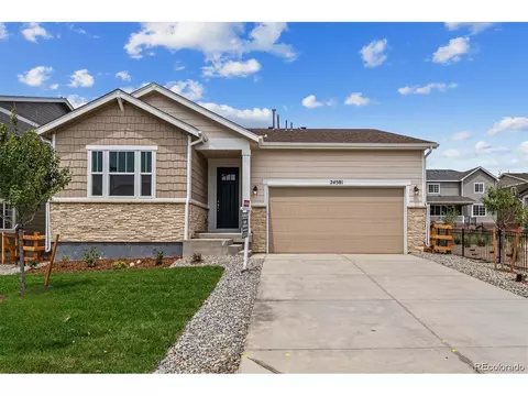 24581 E 37th Ave, Aurora, CO 80019