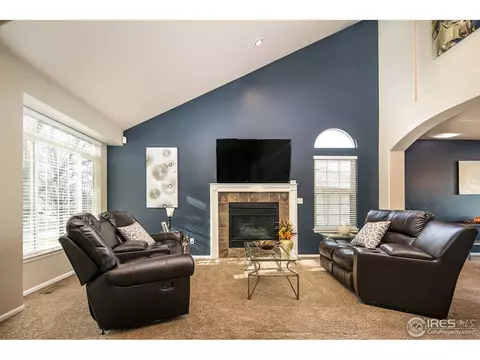 210 Pelican Cv, Windsor, CO 80550 photo 2