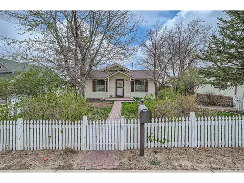 646 Hickory St, Hudson, CO 80642