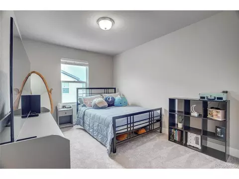 16081 E Warner Pl, Denver, CO 80239 photo 17