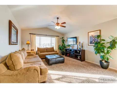 526 E 29th St Dr, Greeley, CO 80631 photo 6