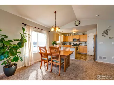 526 E 29th St Dr, Greeley, CO 80631 photo 4