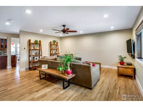 2545 Table Mesa Dr, Boulder, CO 80305 photo 4