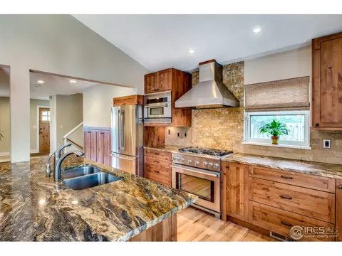 2545 Table Mesa Dr, Boulder, CO 80305 photo 12