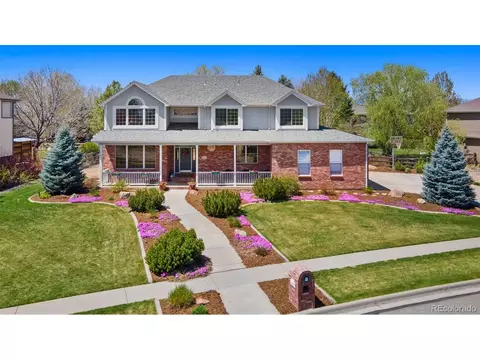 2225 Parkview Dr, Longmont, CO 80504