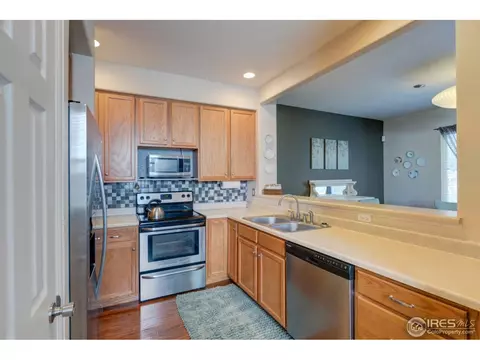 2209 E 128th Ave, Thornton, CO 80241 photo 11