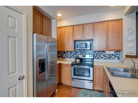 2209 E 128th Ave, Thornton, CO 80241 photo 10