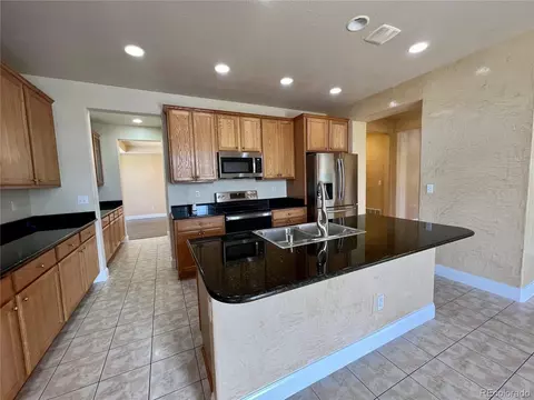 21030 Eldorado Dr, Aurora, CO 80013 photo 11