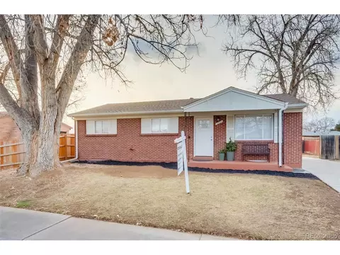 5525 Troy St, Denver, CO 80239