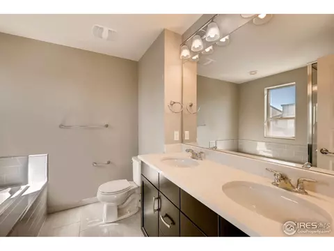 9067 E 52nd Ave, Denver, CO 80238 photo 15