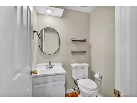 Bath - 14702 Evans Ave, Aurora, CO 80014 photo 1 of 6