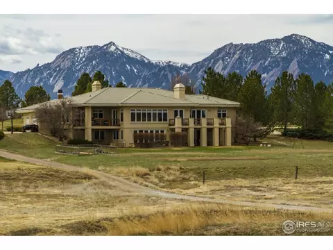 5303 Westridge Dr, Boulder, CO 80301 photo 1