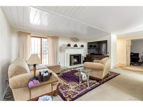 11904 E Maple Ave, Aurora, CO 80012 photo 5