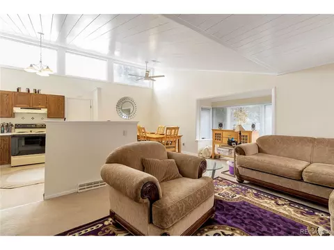 11904 E Maple Ave, Aurora, CO 80012 photo 8