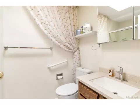 11904 E Maple Ave, Aurora, CO 80012 photo 12