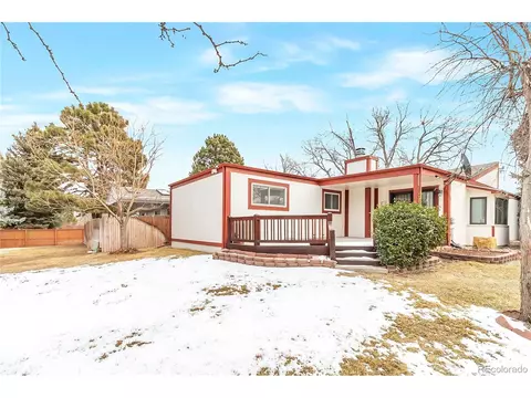 11904 E Maple Ave, Aurora, CO 80012 photo 2