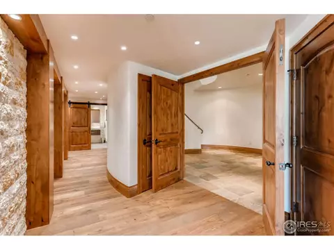 610 Longs Peak Dr, Boulder, CO 80303 photo 24