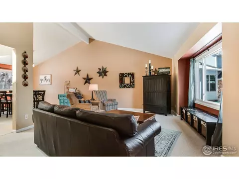 19944 E Flora Pl, Aurora, CO 80013 photo 3