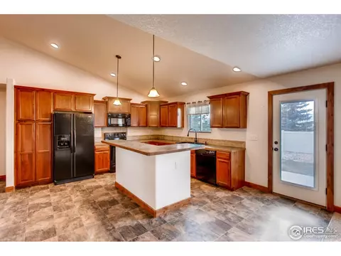 765 Mt Massive St, Berthoud, CO 80513 photo 4