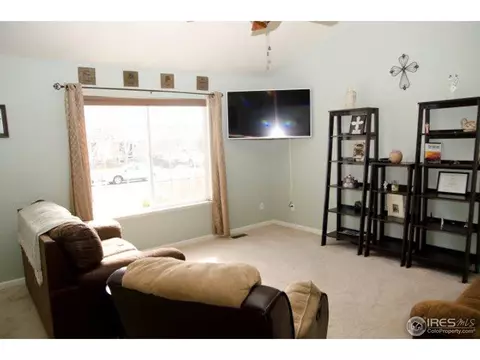1112 Valley Dr, Windsor, CO 80550 photo 2