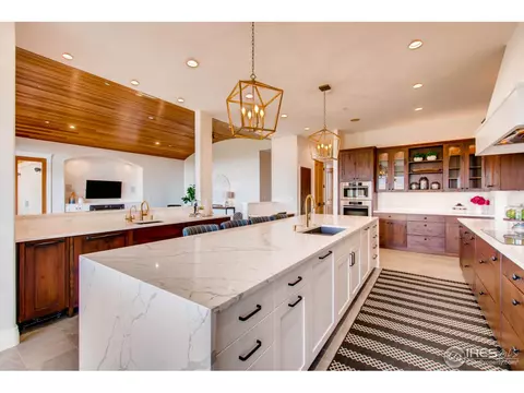 8446 Valmont Rd, Boulder, CO 80301 photo 10