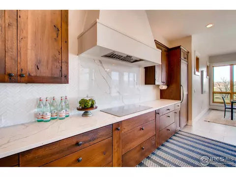 8446 Valmont Rd, Boulder, CO 80301 photo 9