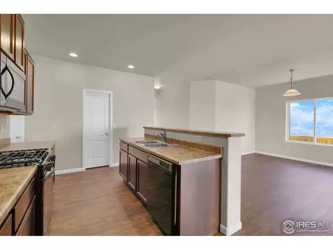 2843 Big Thunder Rd, Berthoud, CO 80513 photo 3