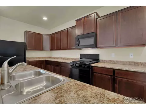 2843 Big Thunder Rd, Berthoud, CO 80513 photo 4
