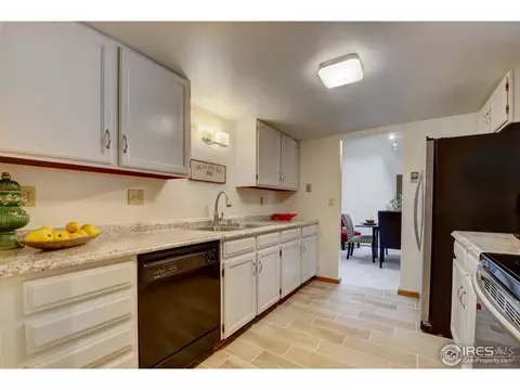4664 Macarthur Ln, Boulder, CO 80303 photo 16