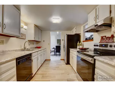 4664 Macarthur Ln, Boulder, CO 80303 photo 14