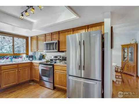 7346 Meadow Ct, Boulder, CO 80301 photo 9