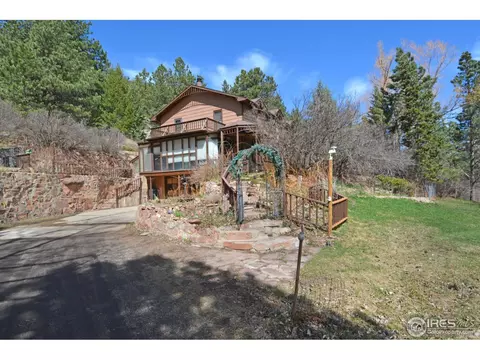 750 Valley Ln, Boulder, CO 80302 photo 2