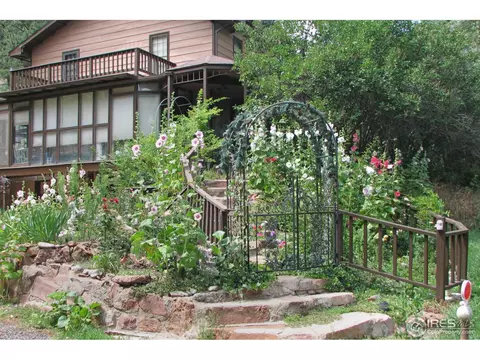 750 Valley Ln, Boulder, CO 80302 photo 3
