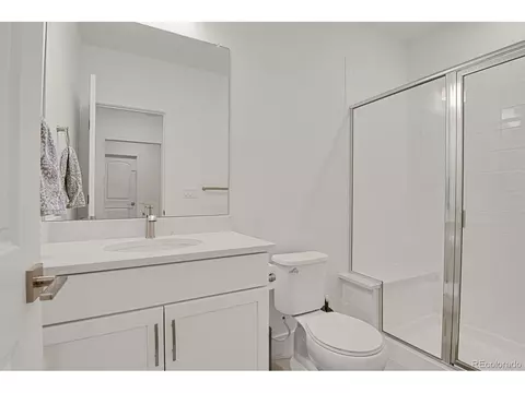 Bath - 17323 W 93rd Pl, Arvada, CO 80007 photo 1 of 3