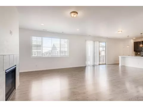 27697 E Maple Ave, Aurora, CO 80018 photo 8