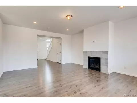 27697 E Maple Ave, Aurora, CO 80018 photo 6