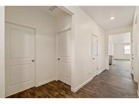 1902 Thundercloud Dr, Windsor, CO 80550 photo 2
