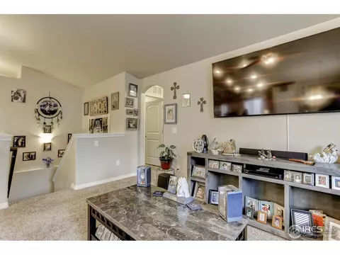 6812 Sequoia St, Frederick, CO 80530 photo 3