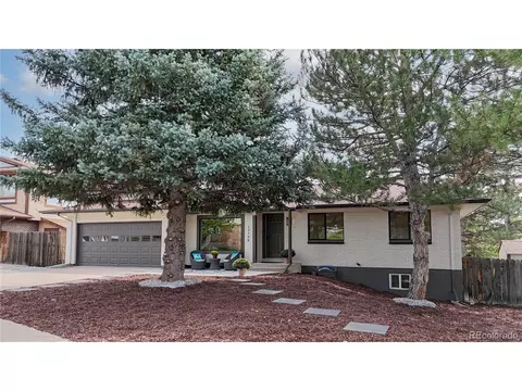 13798 W Asbury Cir, Lakewood, CO 80228