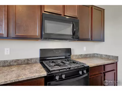 920 Wagon Bend Rd, Berthoud, CO 80513 photo 4