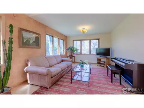 473 Locust Pl, Boulder, CO 80304 photo 4
