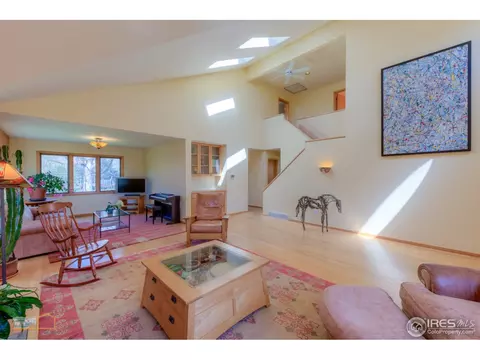 473 Locust Pl, Boulder, CO 80304 photo 3