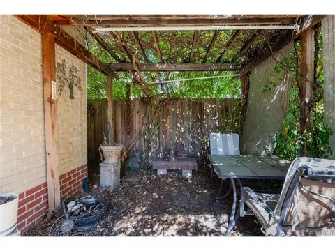 Undisclosed, Denver, CO 80206 photo 18