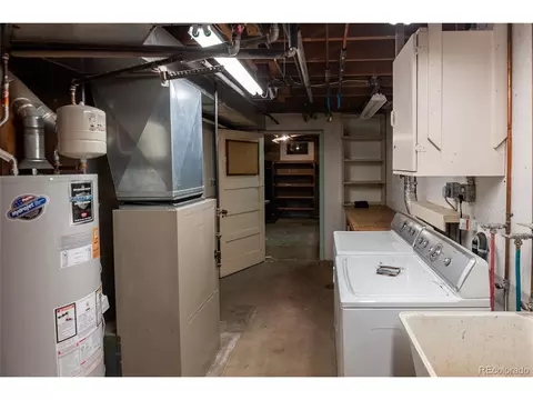 Undisclosed, Denver, CO 80206 photo 15